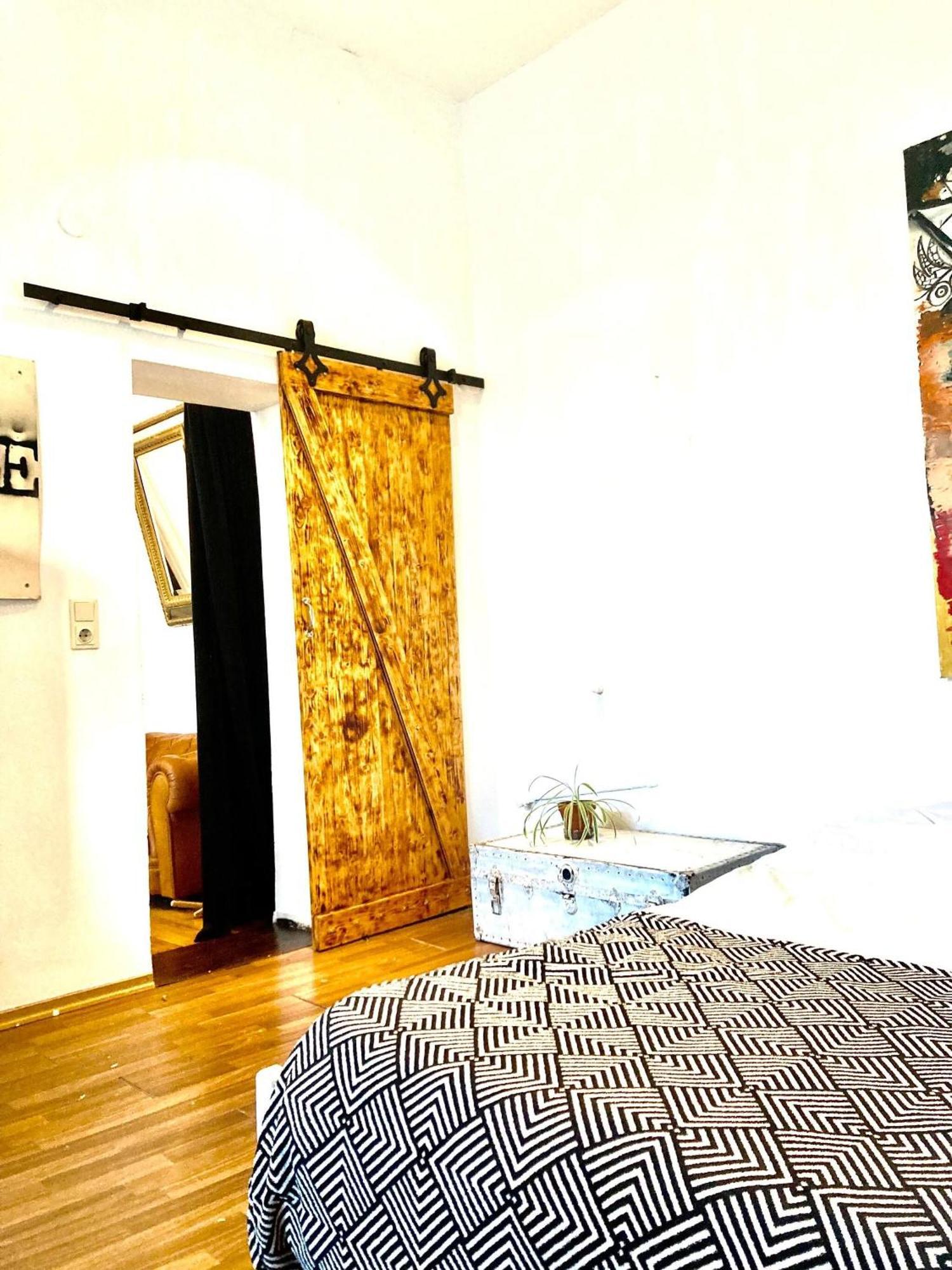 Artistic In The Heart Of Appartement